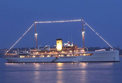 استغل الفرصة: يخت SS Delphine العامل بالبخار معروض للبيع